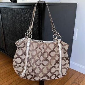 Authentic coach bag with silver hardware